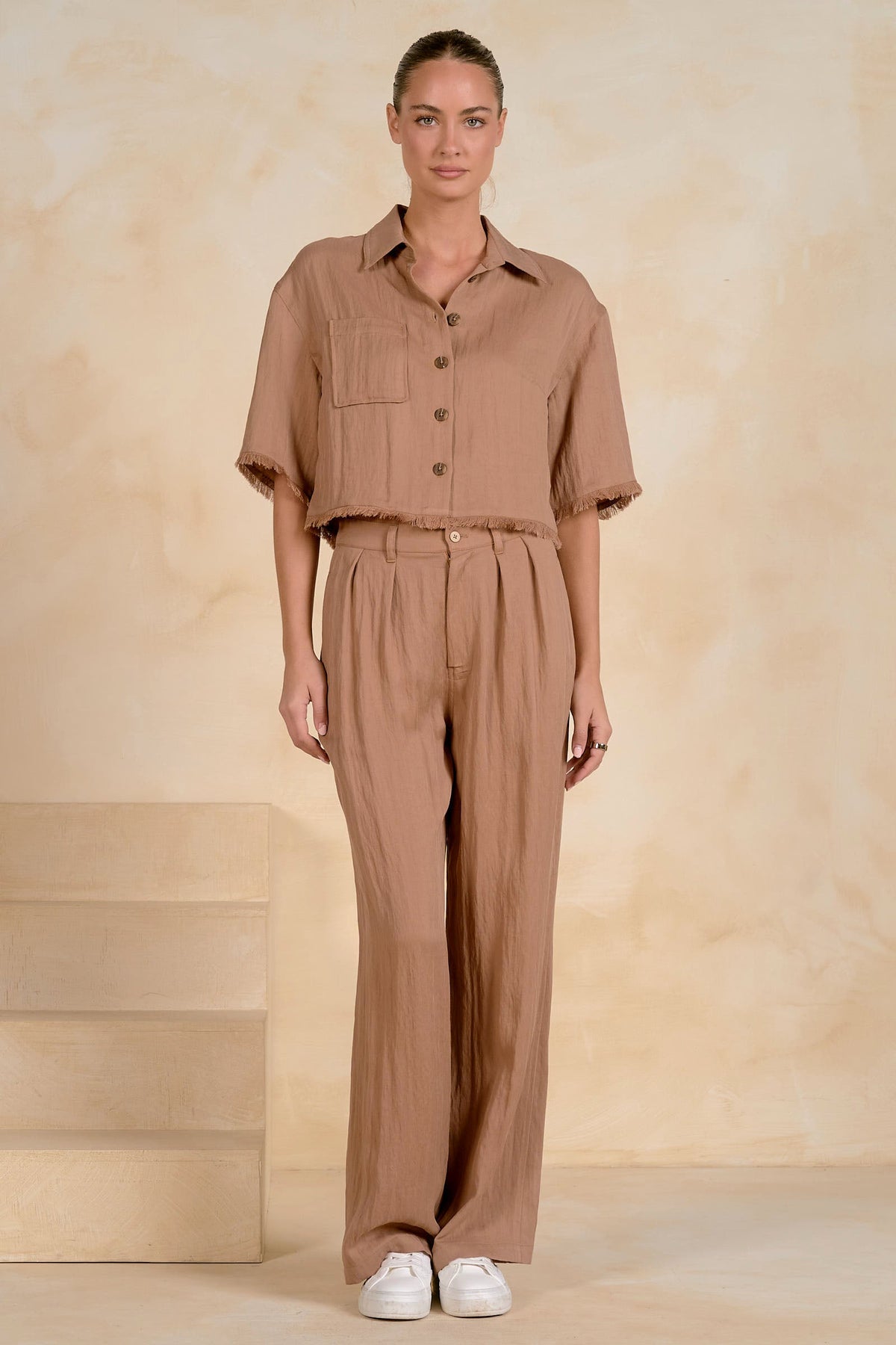 Lara Top Brown - Shop Elan