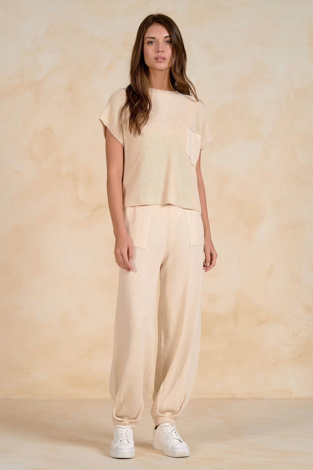 West Jogger Oatmeal - Shop Elan